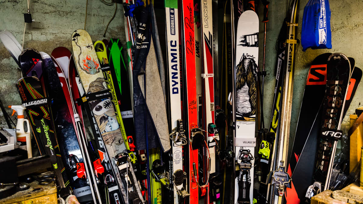 Second hand ski gear sale near me