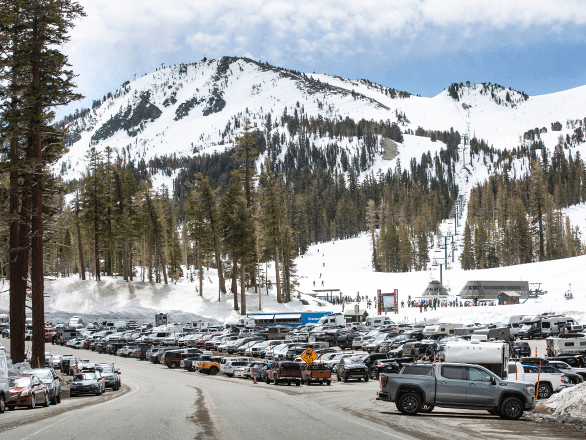 These U.S. Ski Resorts Are Open for Memorial Day Weekend - Powder