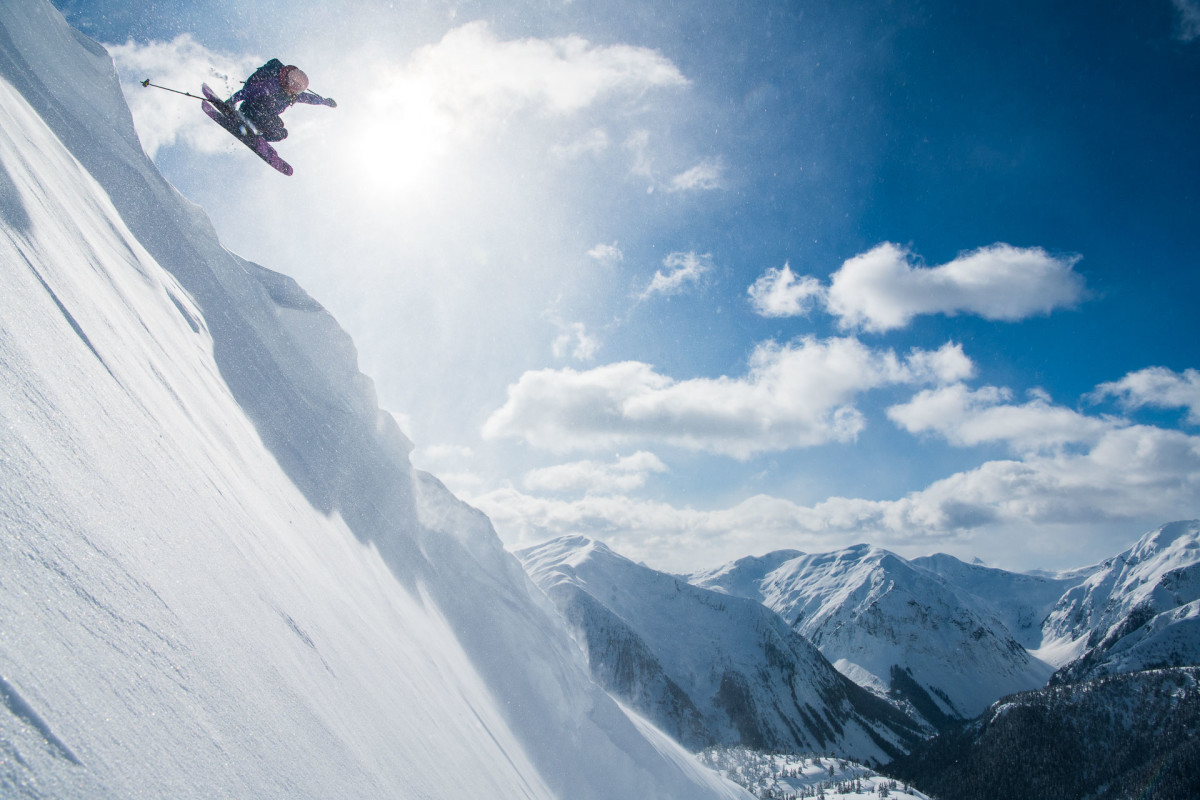 Shames Mountain is a Home that Skiers Built - Powder