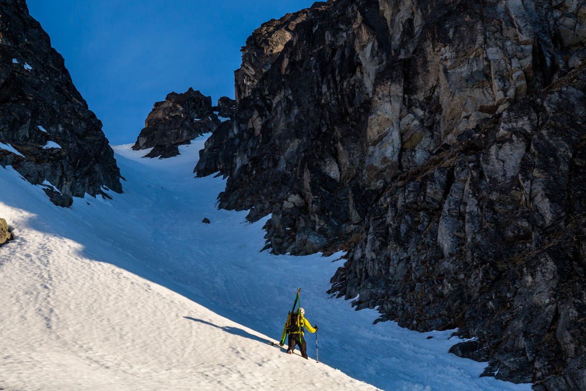 VIDEO: Owen Leeper Straight-Lines Steep Chute