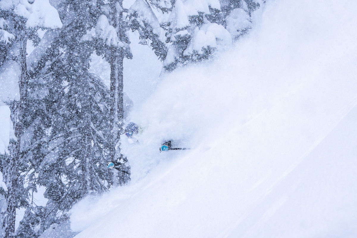 Photos: Skiing Some of the Deepest Snow Ever Recorded - Powder