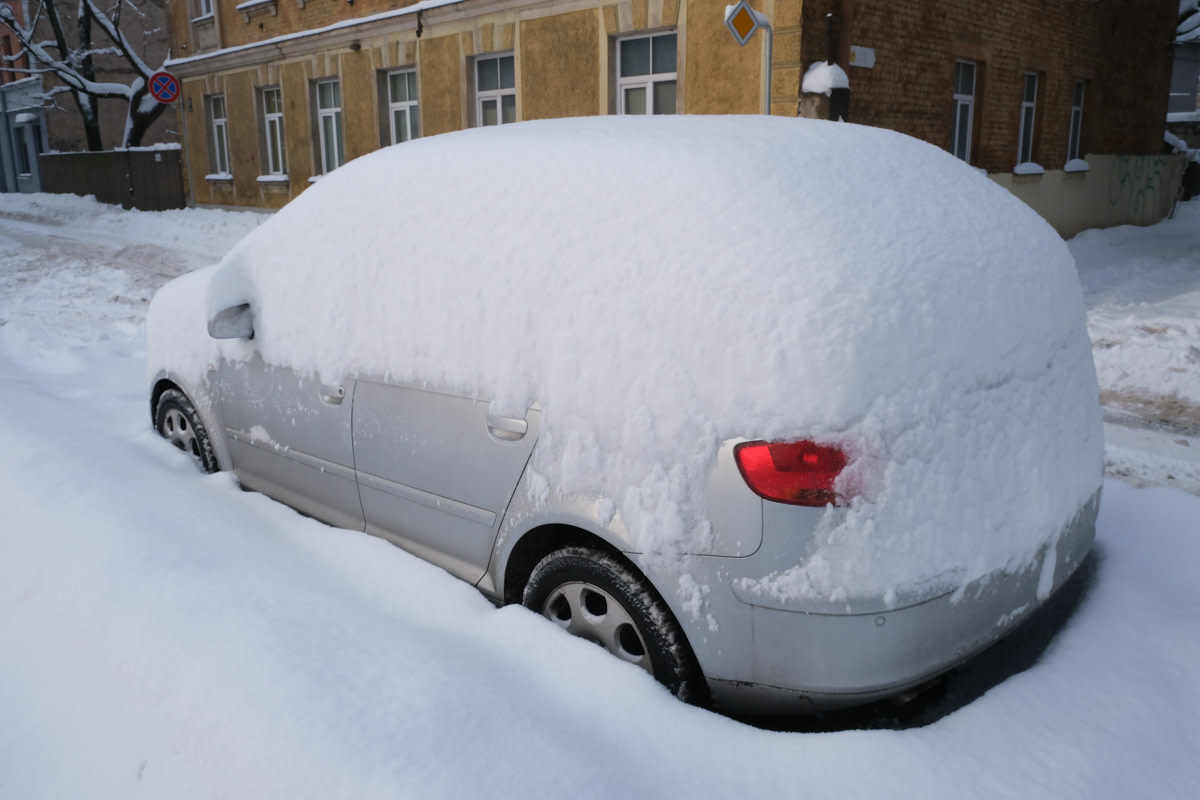 Powder Party: The Sierra Pick Up Nearly Two Feet Of Snow - Powder