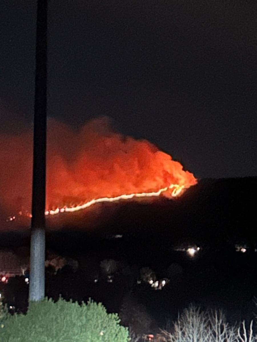 Large Wildfire Burns Near Pennsylvania's Biggest Ski Resort