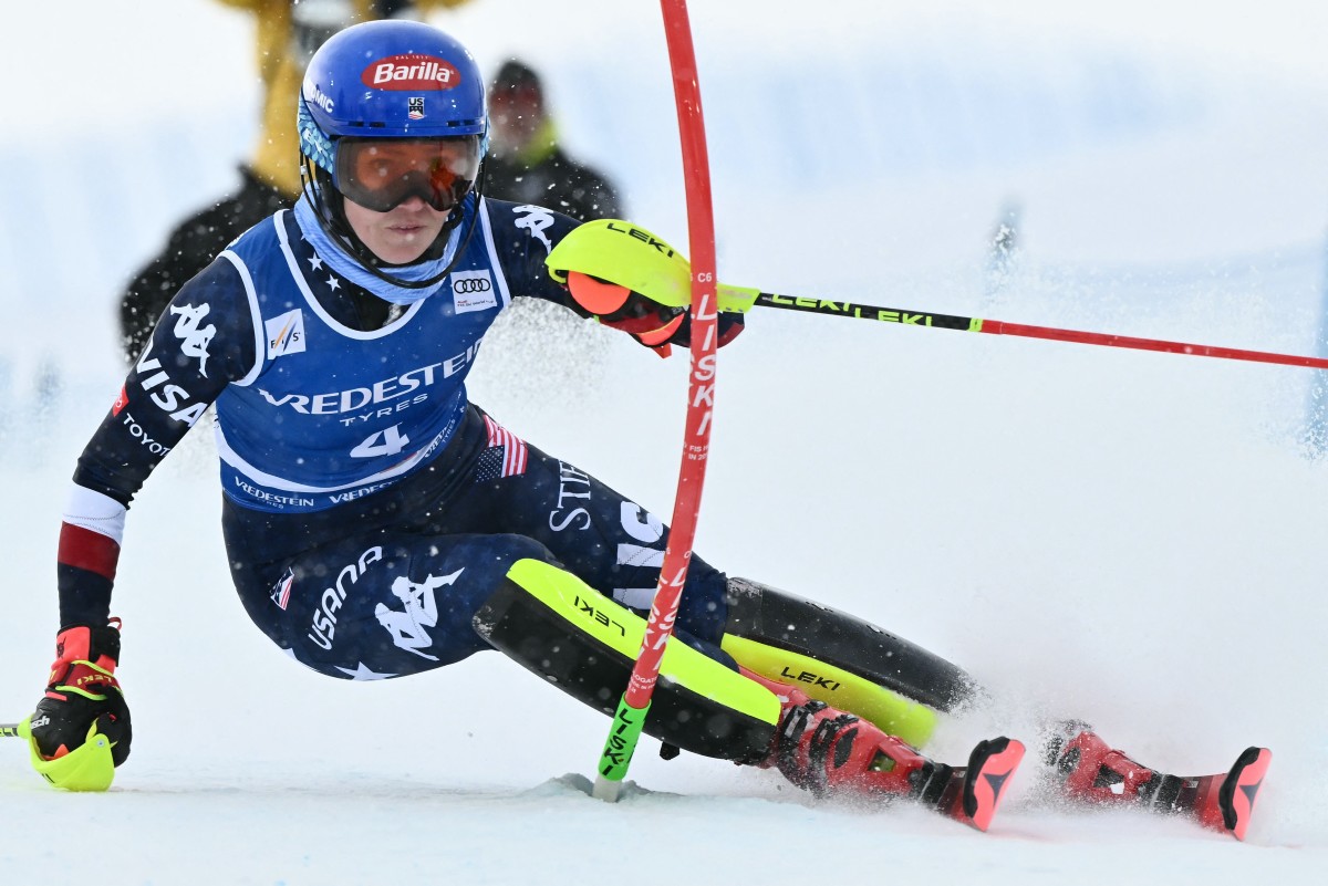 Mikaela Shiffrin Gives Mark Zuckerberg Comical Skiing Advice